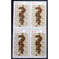 1977 C 0995 Odontologia M QD