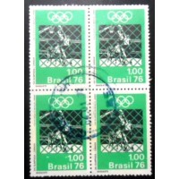 1976 C 0933 Basquete U QD