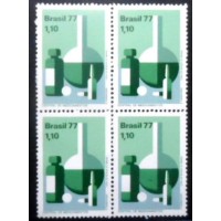 1977 C 0983 Central de Medicamentos M QD