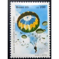 1985 C 1442 Paraquedismo N