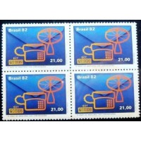 1982 C 1257 Ministério Comunicações M QD