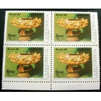 1989 BR C 1649 Vaso Cariátides M QD