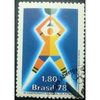 1978 C 1032 Jogador com a Taça MCC