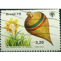 1979 C 1122  Pião U