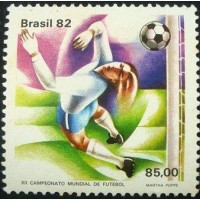 1982 C 1247 Defesa do Goleiro N