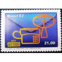 1982 C 1257 Comunicações M