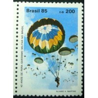 1985 C 1442 Paraquedismo M