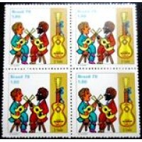 1978 C 1046 Tocadores de Viola M QD