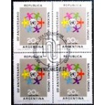 1970 AR 1070 Persons surrounding U.N.O. Emblem NCC QD