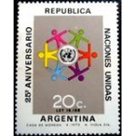 1970 AR 1070 Persons surrounding U.N.O. Emblem N