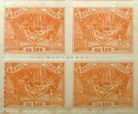 Quadra de selos postais do Brasil de 1945 Vitória - N