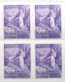 Quadra de selos postais do Brasil de 1945 Saudade N