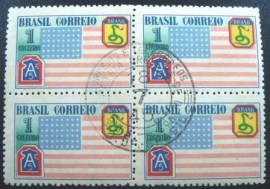 Quadra de selos do Brasil de 1945 Bandeira Americana MCC