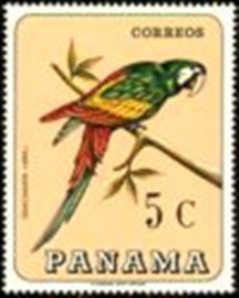 Selo postal do Panamá de 1967 Chestnut-fronted Macaw