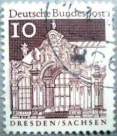Selo postal da Alemanha de 1967 Wallpavillon of the Zwinger