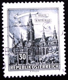 Selo postal da Áustria de 1962 City Hall