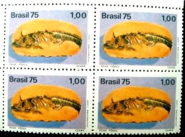Quadra de selos postais do Brasil de 1975 Peixe Fóssil