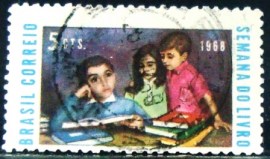 Selo postal do Brasil de 1968 Semana do Livro - C 614 U