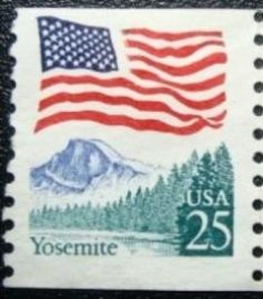 Selo postal dos Estados Unidos de 1988 Flag over Yosemite
