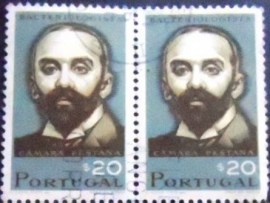 Par de selos postais de Portugal de 1966 Câmara Pestana