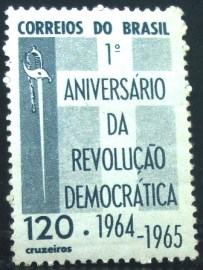 Selo postal do Brasil de 1965 Revolução Democrática - C 523 U