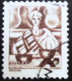 Selo postal do Brasil de 1976 baiana U