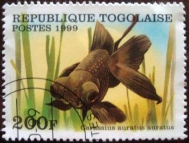 Selo postal do Togolese de 1999 Black Telescope Goldfish