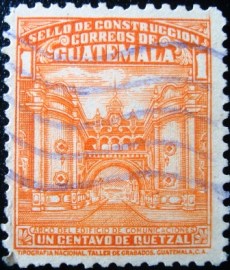 Selo postal da Guatemala de 1943 Arch of Communications building