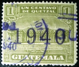 Selo postal da Guatemala de 1940 G.P.O. and Telegraph building overprinted violet