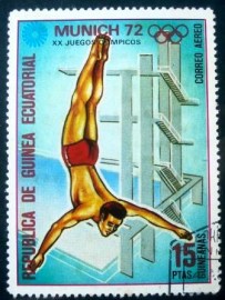 Selo postal da Guiné Equatorial de 1972 Diving