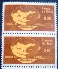 Par de selos postais do Brasil de 1964 Alimentação Escolar
