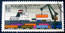 Selo postal da Polônia de 1976 Loading containers