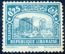 Selo postal do Líbano de 1931 Ruins of Bacchus temple