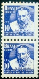 Par vertical de selos postais do Brasil Padre Damião H3