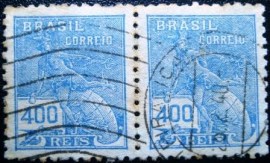 Par de selos postais do Brasil de 1939 Mercúrio e Globo 400