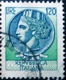 Selo postal da Itália de 1977 Coin of Syracuse 120