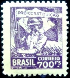 Selo Postal do Brasil de 1932 Soldado com Bandeira 700