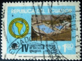 Selo postal do Equador Estádio de natação em Guayaquil