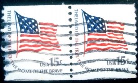 Par de selos postais dos Estados Unidos de 1978 Fort McHenry Flag C
