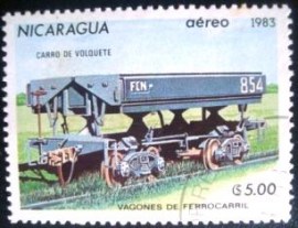 Selo postal da Nicaragua de 1983 vagão de despejo