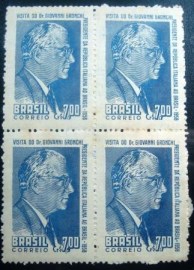 Quadra de selos postais do Brasil de 1958 Giovanni Gronchi N