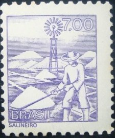Selo postal Regular emitido no Brasil em 1976 -569