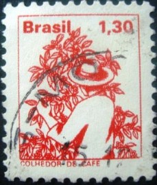 Selo postal Regular emitido no Brasil em 1977 - 566 U