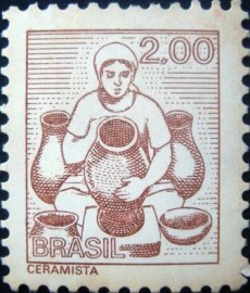 Selo postal Regular emitido no Brasil em 1979 - 579 N