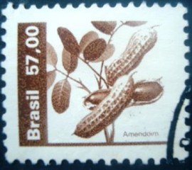Selo postal do Brasil de 1980 Amendoim - 619 U
