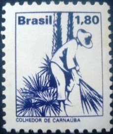 Selo postal do Brasil de 1978 Colhedor de Carnaúba