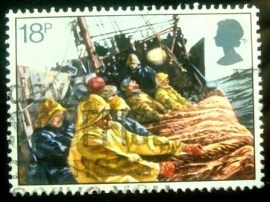 Selo postal do Reino Unido de 1981 Hauling in Trawl Net