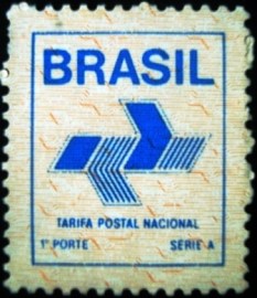 Selo postal Regular emitido no Brasil em 1989 - 667 N