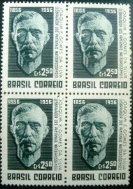 Quadra de selos postais comemoratios de 1957 - C 386 N