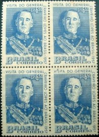 Quadra de selos postais de 1957 Gal. Craveiro Lopes - C 389 U